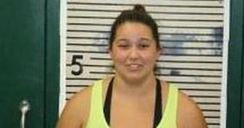 MIKAYLA MANNING | 2025-03-21 21:21:46 | Holmes County, Florida Booking