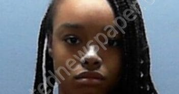 LACARIA DONAE BROWN | 2025-03-18 19:35:39 | Columbia County, Arkansas Booking