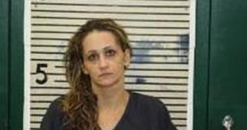 AMANDA VANDERECKEN | 2025-03-21 21:59:56 | Holmes County, Florida Booking