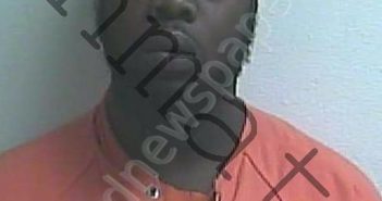DAYS, ANTONIO DESHUN | 2025-03-20 00:07:56 | Gilchrist County, Florida Booking