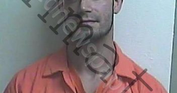 DICKS, THERIN RYAN | 2025-03-20 00:11:34 | Gilchrist County, Florida Booking